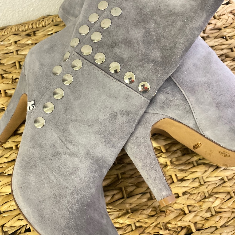 42 GOLD suede heel booties